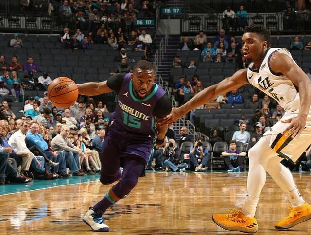  黄蜂新秀单场七抢断惊艳联盟  