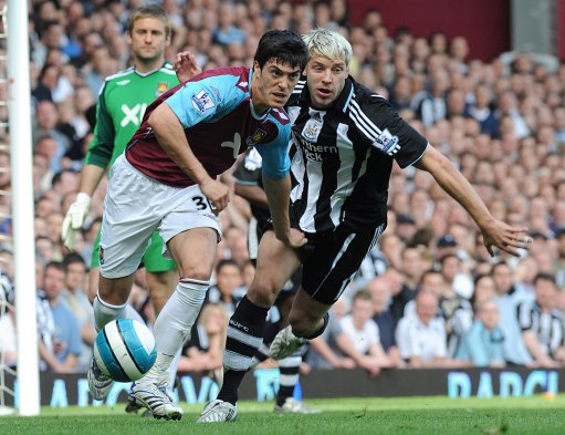  曼联3-3战平纽卡斯尔错失榜首  