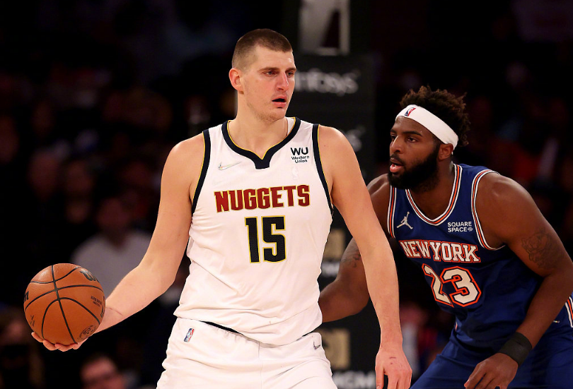  约基奇27+15+10掘金横扫森林狼  