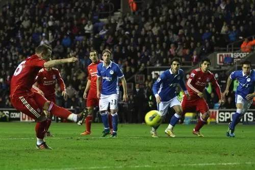 29, 利物浦门将神扑零封劲敌  