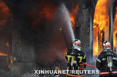  斯特拉斯堡与兰斯激战成和各取一分